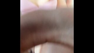 Une Petite Japonaise Se Fait Defoncer Par Un BBC – Creampie
