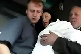 Videz-vous les mecs bbc cum bukkake bull black cuckolds